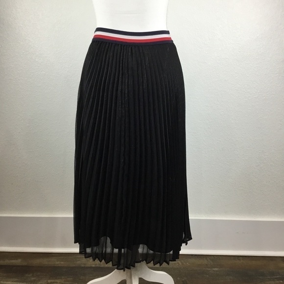 TOMMY HILFIGER black tea-Length pleated skirt - Picture 6 of 8
